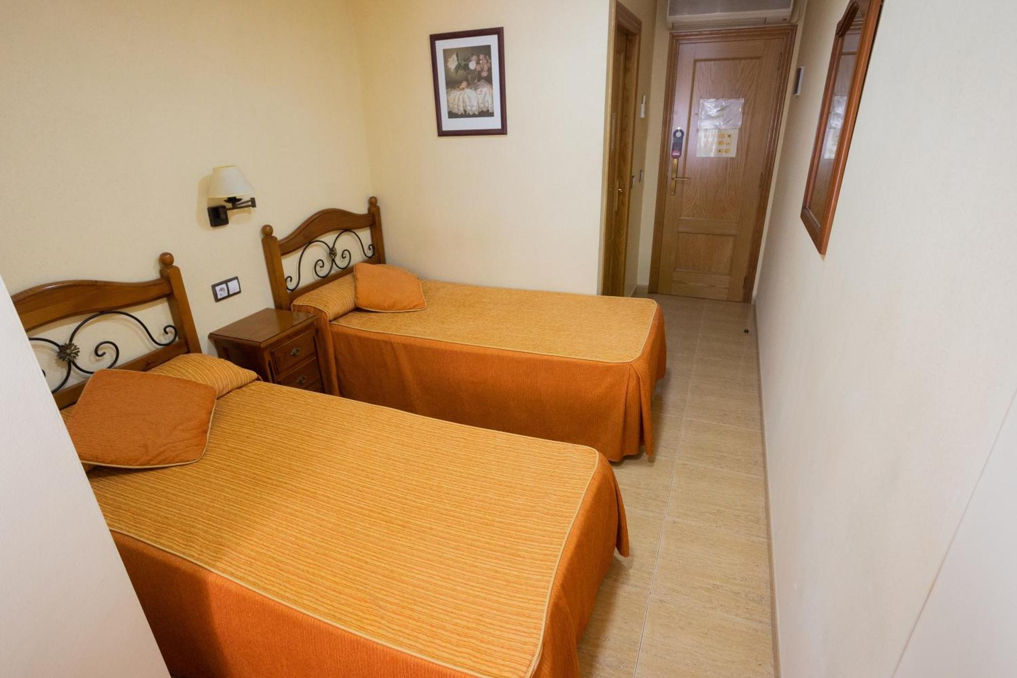Hotel Beatriz Burriana Ngoại thất bức ảnh